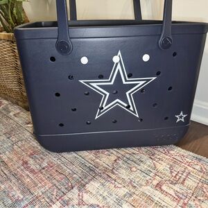 Dallas Cowboys Bogg Bag Original Bogg Tote L Navy Blue w Star  accessory bags